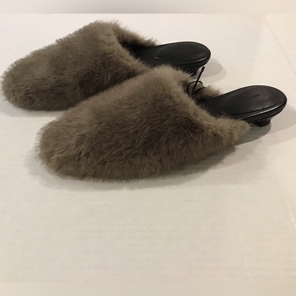 Zara Faux Fur Heeled Mules Size 8 NEW